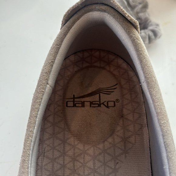 Dansko Patti Women’s Suede Slip on - Picture 6 of 9